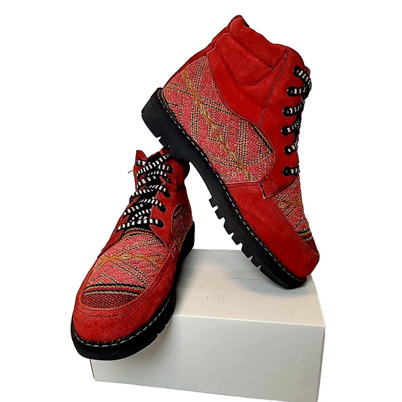 CAT Walking Machines Women's Utility Yoann Aztec Leather Boots Size 9 Red - Picture 1 of 12